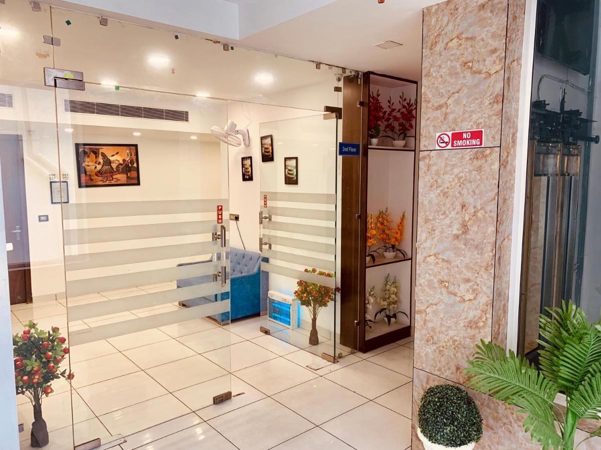 Amora Rooms Dwarka Νέο Δελχί Εξωτερικό φωτογραφία