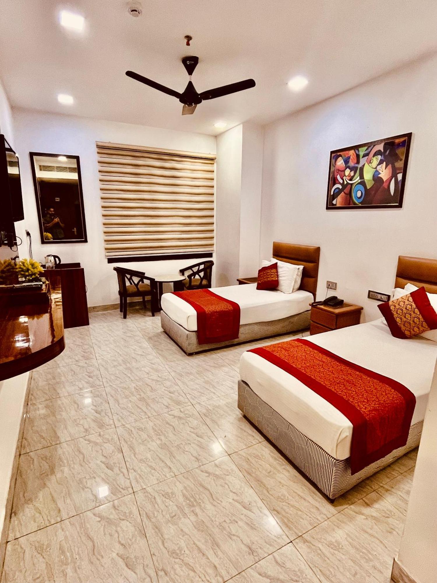 Amora Rooms Dwarka Νέο Δελχί Εξωτερικό φωτογραφία