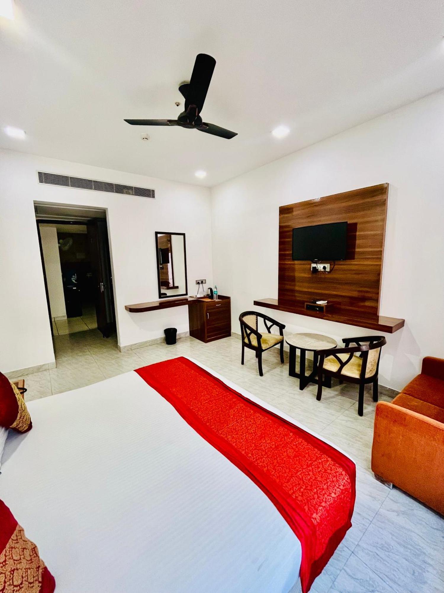 Amora Rooms Dwarka Νέο Δελχί Εξωτερικό φωτογραφία