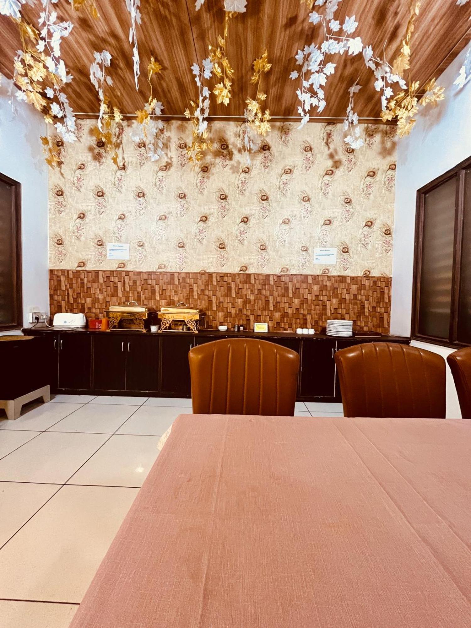 Amora Rooms Dwarka Νέο Δελχί Εξωτερικό φωτογραφία