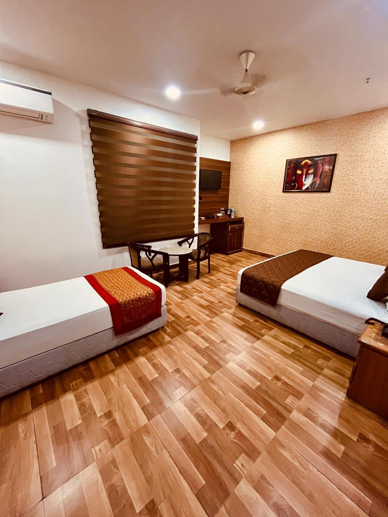 Amora Rooms Dwarka Νέο Δελχί Εξωτερικό φωτογραφία